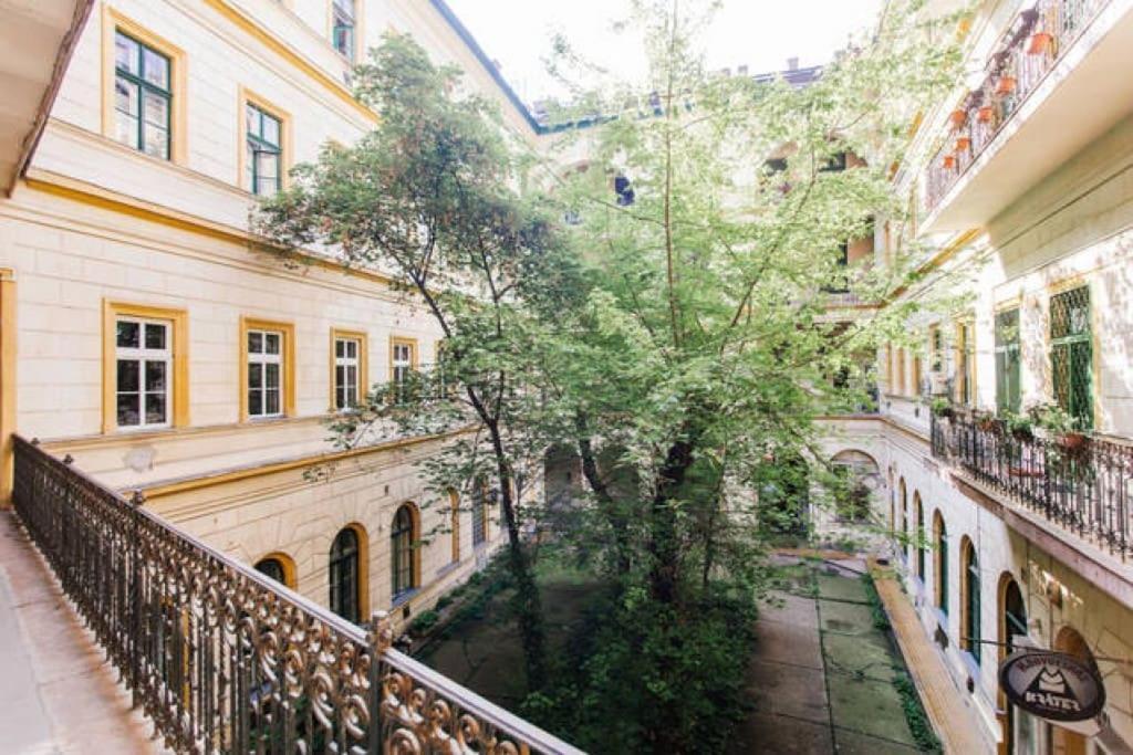 Quiet Home At Synagogue Budapešť Exteriér fotografie